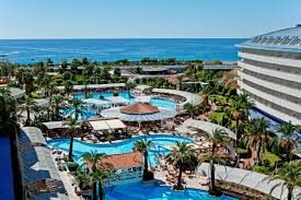 CRYSTAL ADMIRAL RESORT SUITES & SPA 5* 